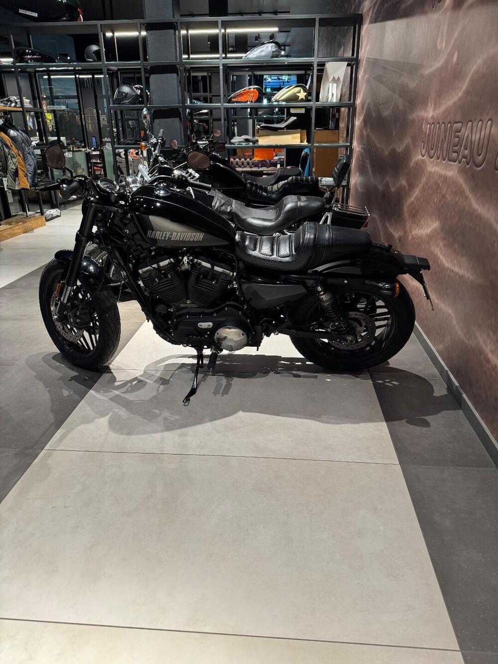 Harley-Davidson 1200 Roadster (2016 - 2017) - XL 1200R (3)