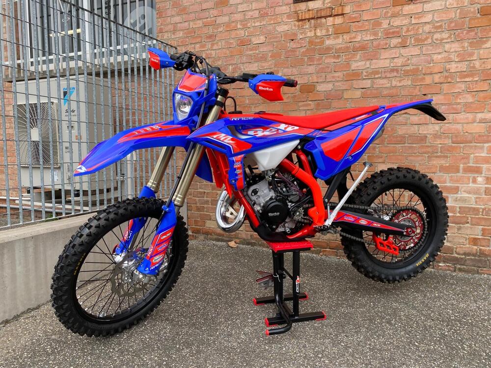 Betamotor RR 125 2T Enduro Race (2026) (2)