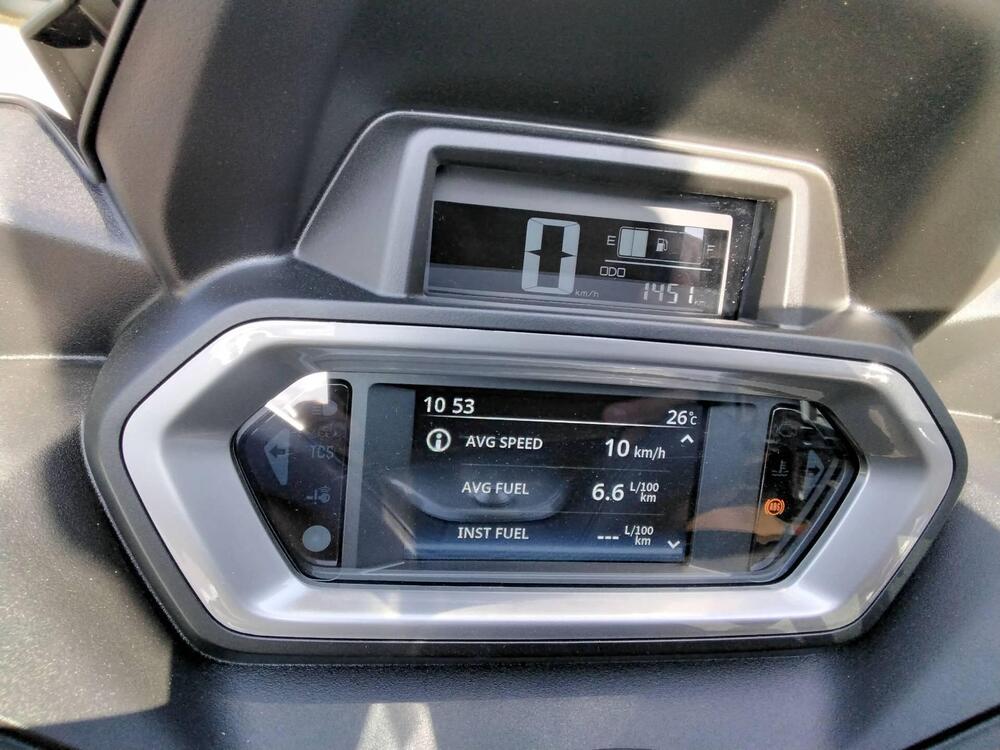 Yamaha X-Max 300 Tech Max (2021 - 24) (5)