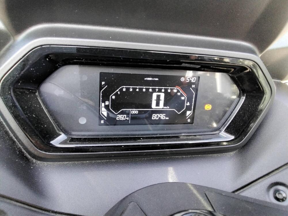 Yamaha X-Max 125 (2021 - 24) (4)