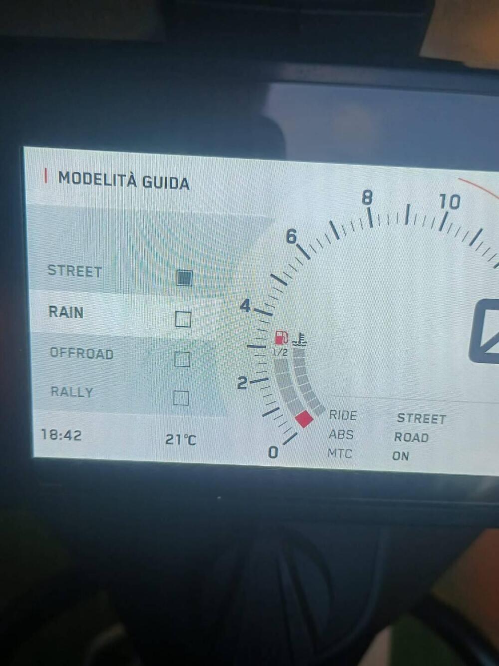 KTM 790 Adventure R Rally (2019 - 20) (14)