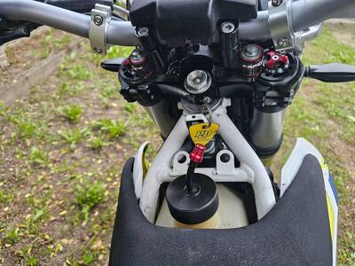 Husqvarna 701 Enduro (2017 - 19) usata