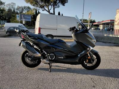 Yamaha T-Max 530 SX (2017 - 19) usata