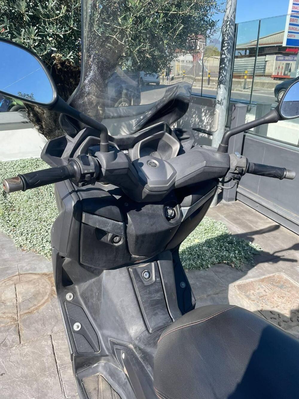 Yamaha X-Max 250 (2014 - 16) (3)