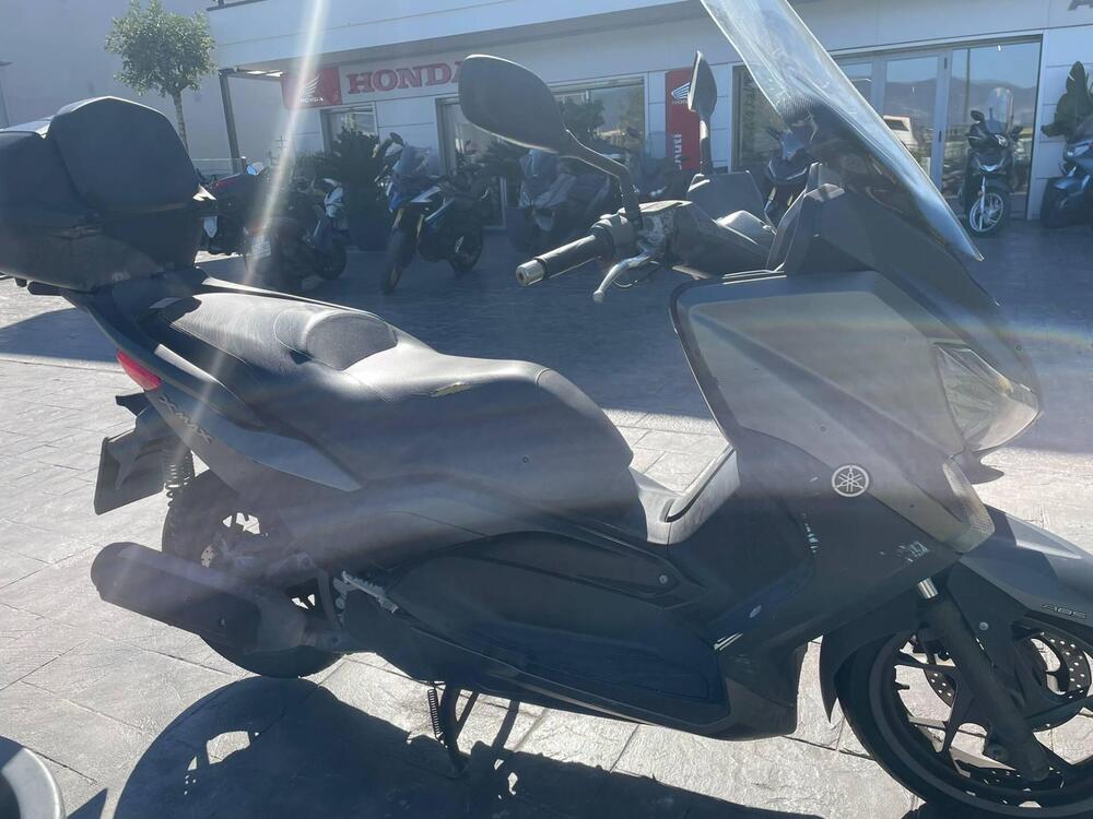 Yamaha X-Max 250 (2014 - 16) (8)