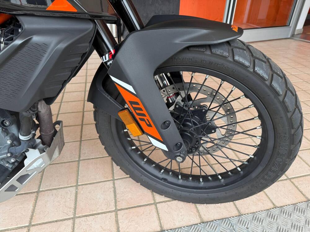 KTM 390 Adventure SW "Spooked Wheels" (2023 - 24) (10)