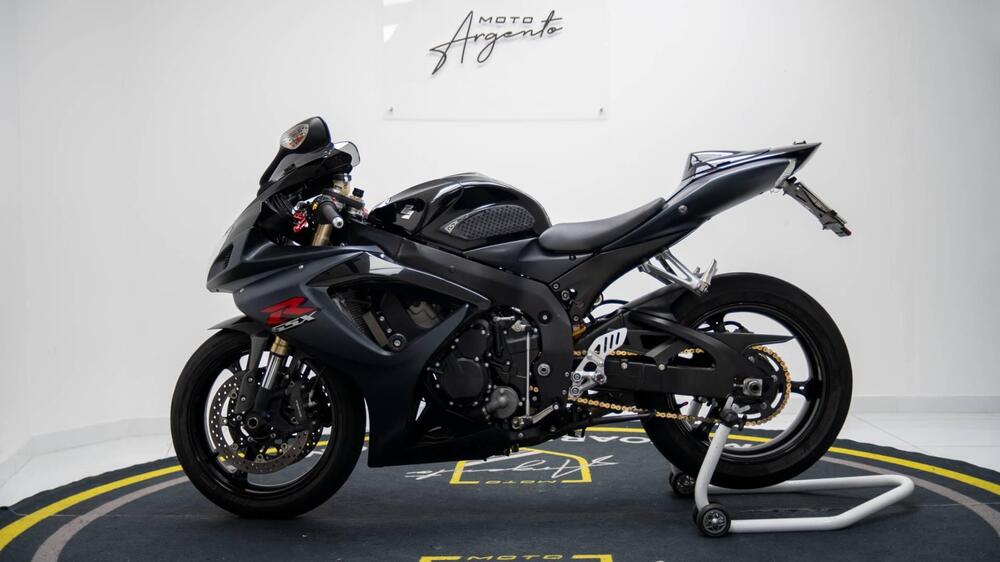 Suzuki GSX R 600 (2006 - 07) (7)