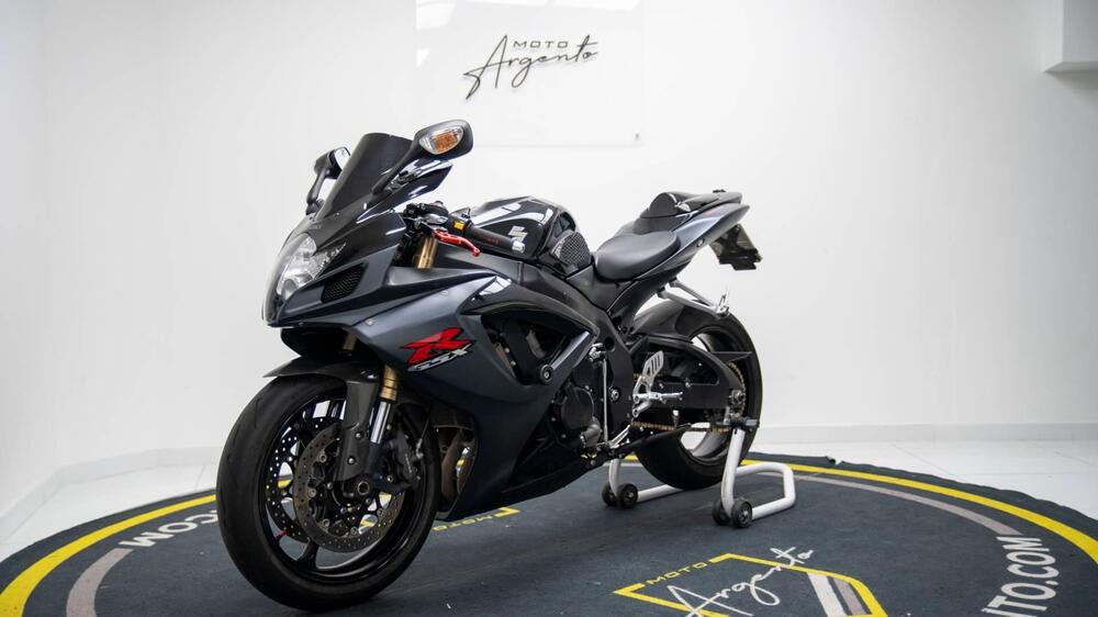 Suzuki GSX R 600 (2006 - 07) (8)