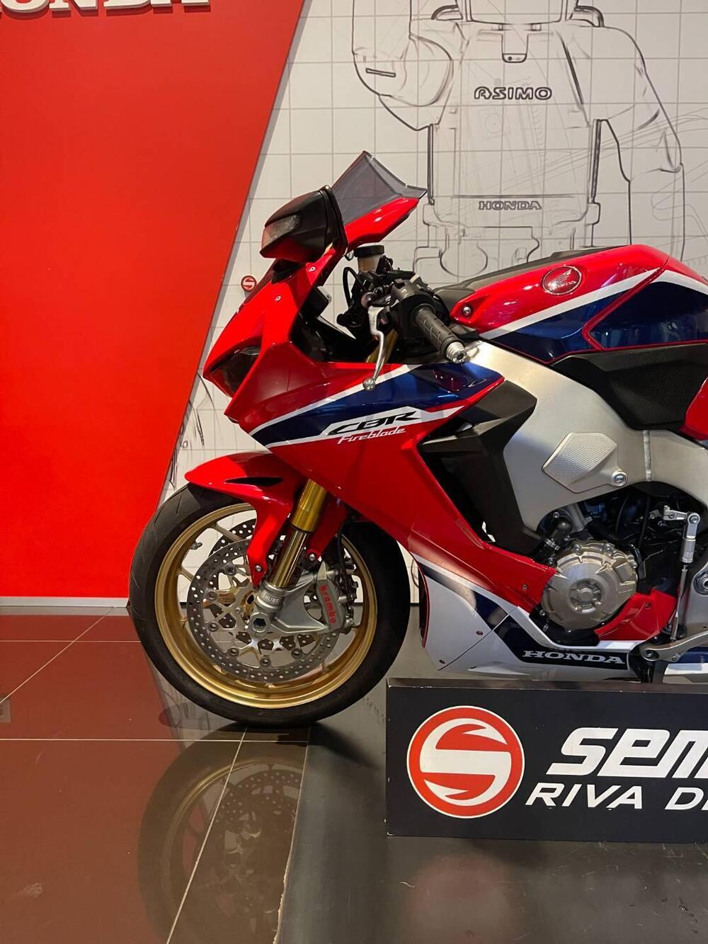 Honda CBR 1000 RR Fireblade SP (2017 - 19) (8)