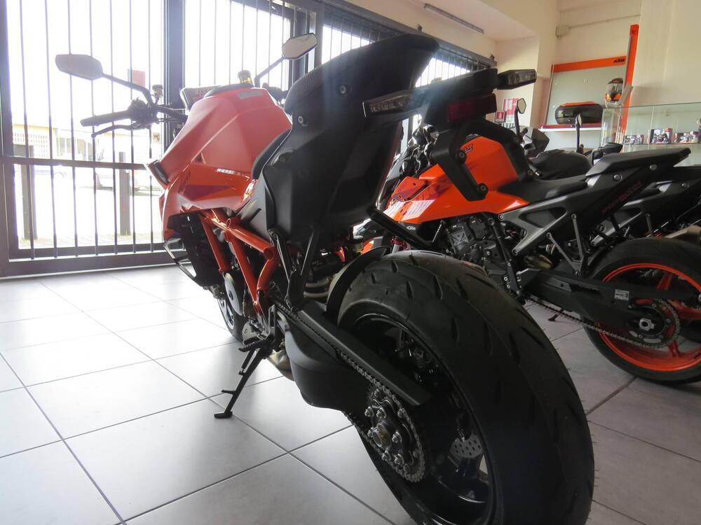 KTM 1390 Super Duke R (2024 - 26) (3)