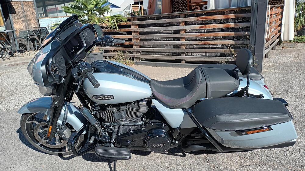 Harley-Davidson Street Glide (2024 - 26) (2)
