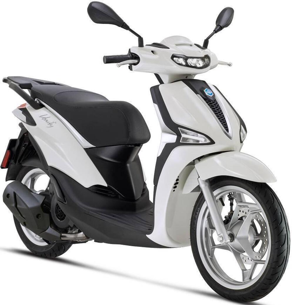 Piaggio Liberty 150 (2025 - 26) (2)