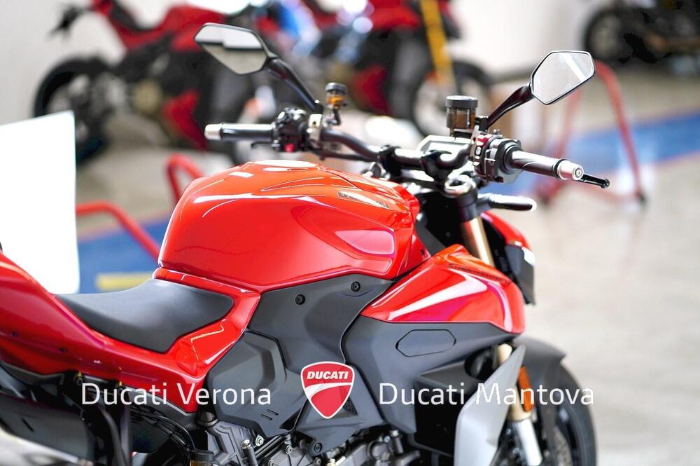 Ducati Streetfighter V2 (2025 - 26) (11)