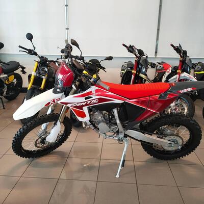 Fantic Motor XE 125 (2025) nuova