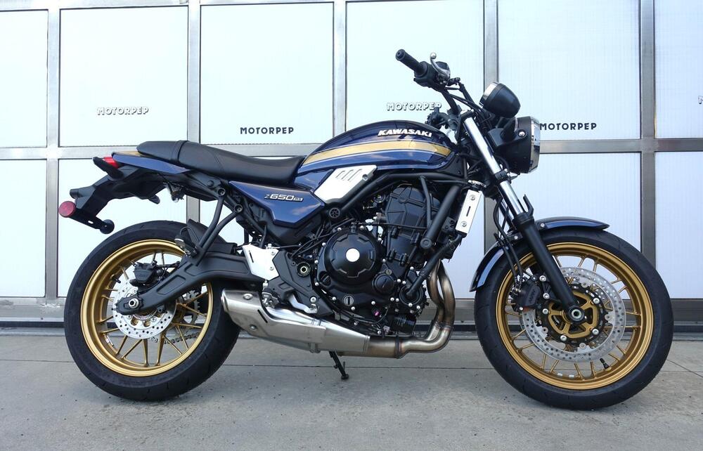 Kawasaki Z 650 RS (2025 - 26) (3)