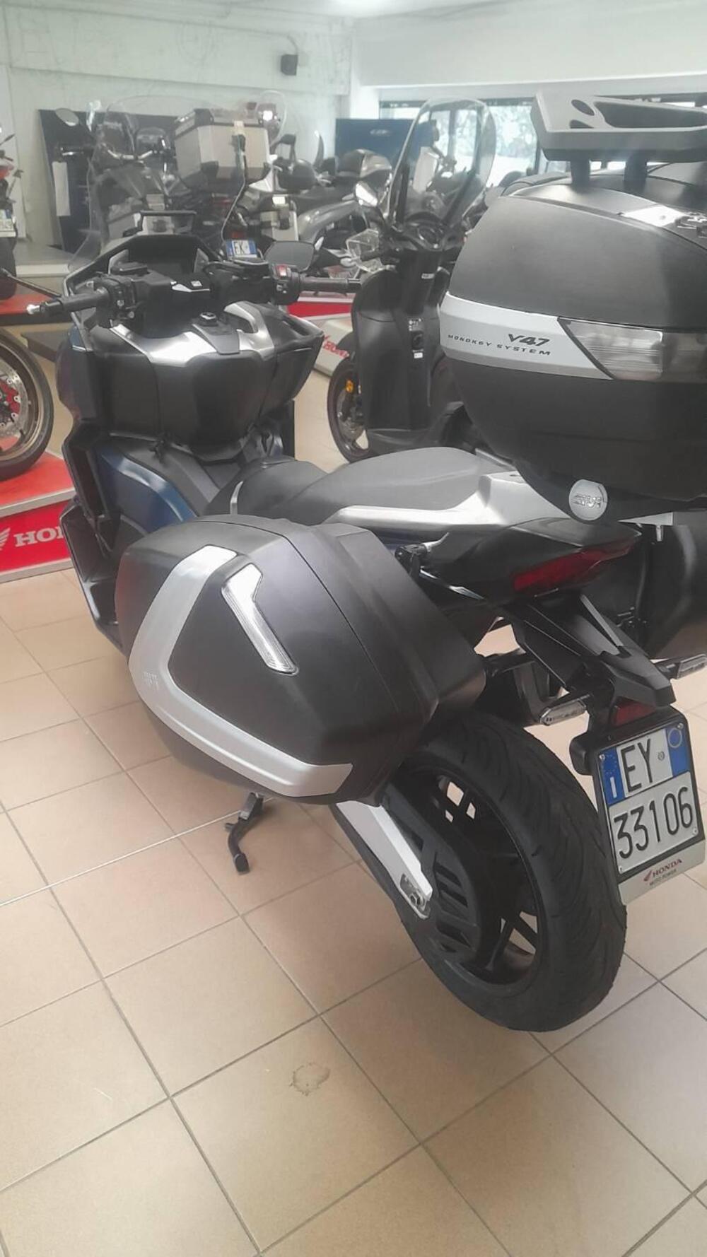 Honda Forza 750 DCT (2021 - 24) (6)