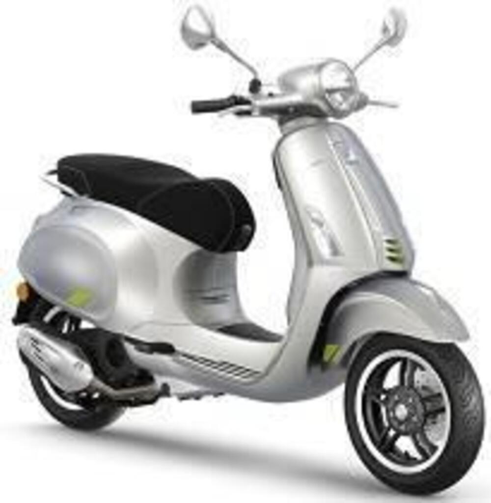 Vespa Primavera 125 Tech (2024 - 25) (2)
