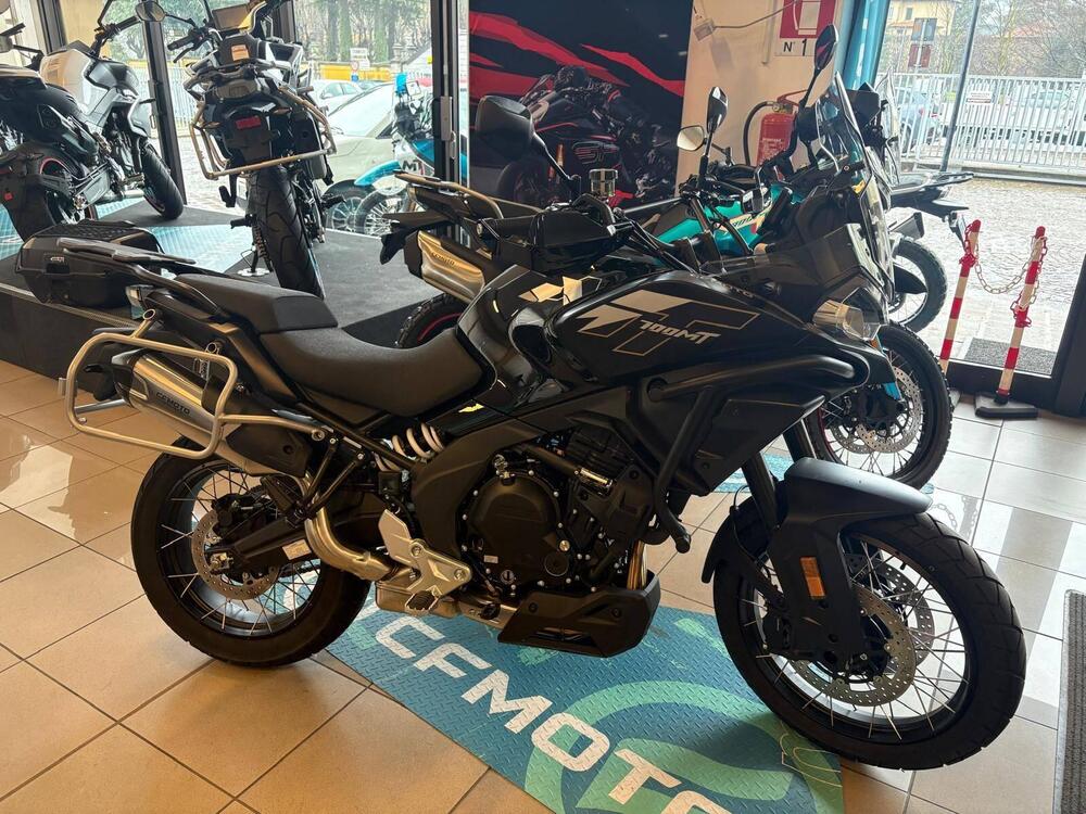 CFMOTO 700MT Adventure (2025 - 26)