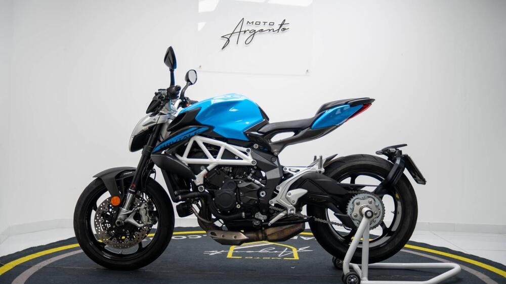 MV Agusta Brutale 800 (2020) (3)