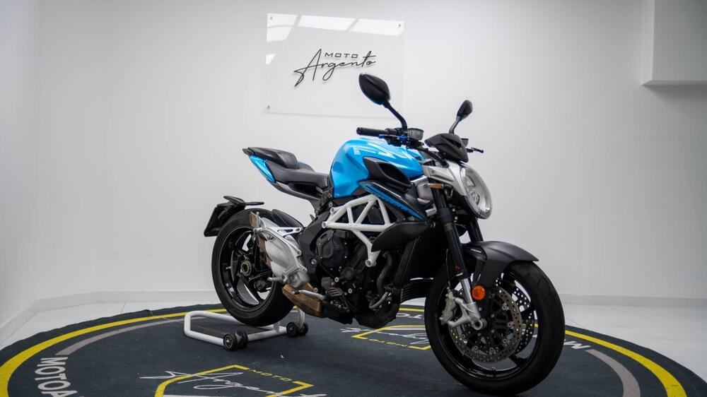 MV Agusta Brutale 800 (2020) (6)