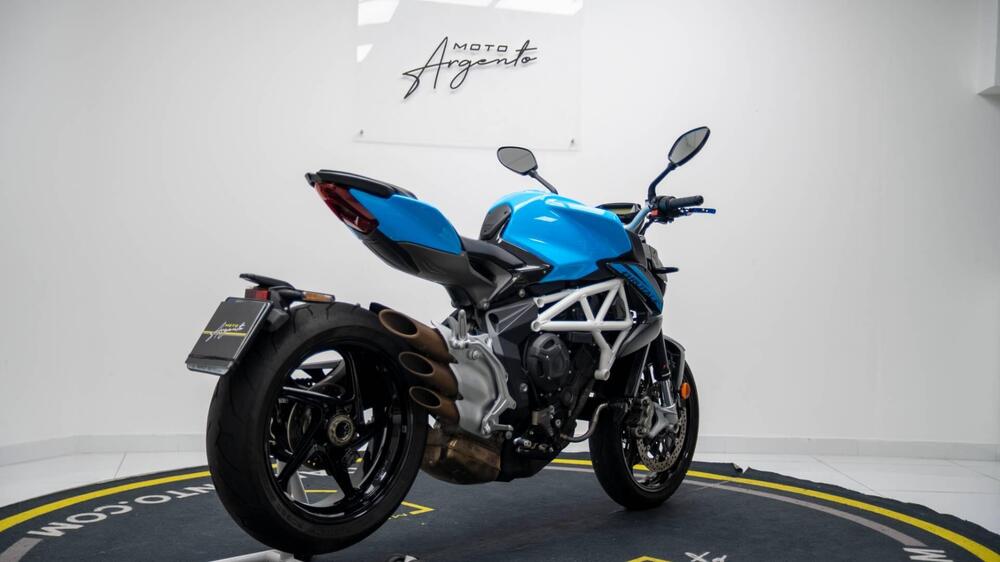 MV Agusta Brutale 800 (2020) (8)