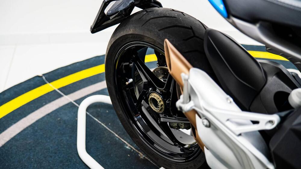 MV Agusta Brutale 800 (2020) (16)