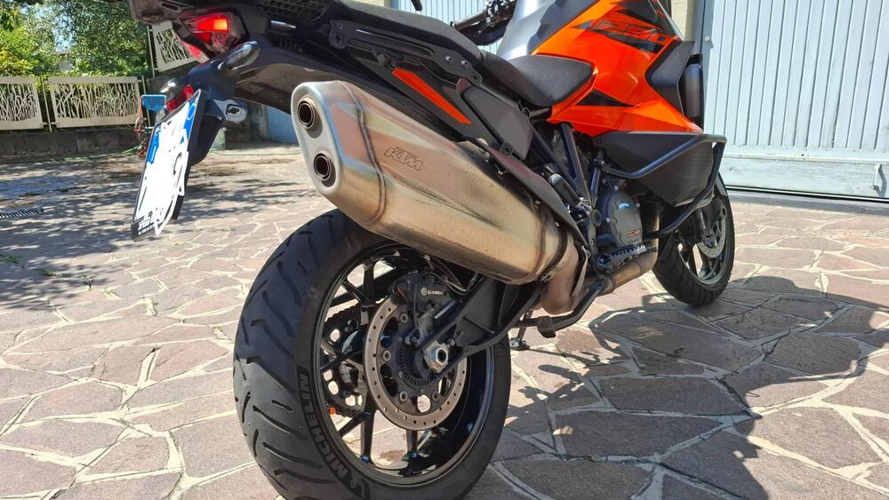 KTM 1290 Super Adventure S (2021) (5)