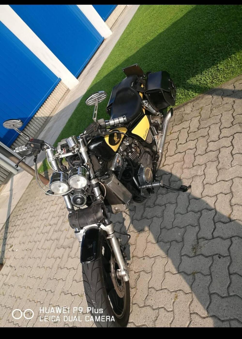 Honda VF 750 C (1985 - 01) (3)