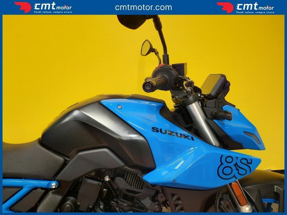 Suzuki GSX-8S (2023 - 24) (4)