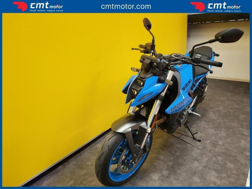 Suzuki GSX-8S (2023 - 24) (14)