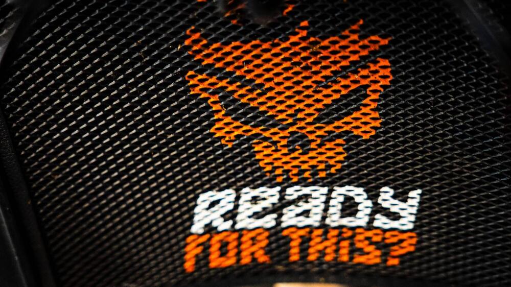 KTM 890 Duke R (2020) (14)