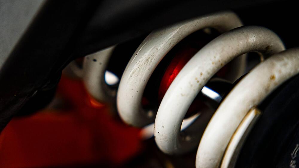 KTM 890 Duke R (2020) (18)