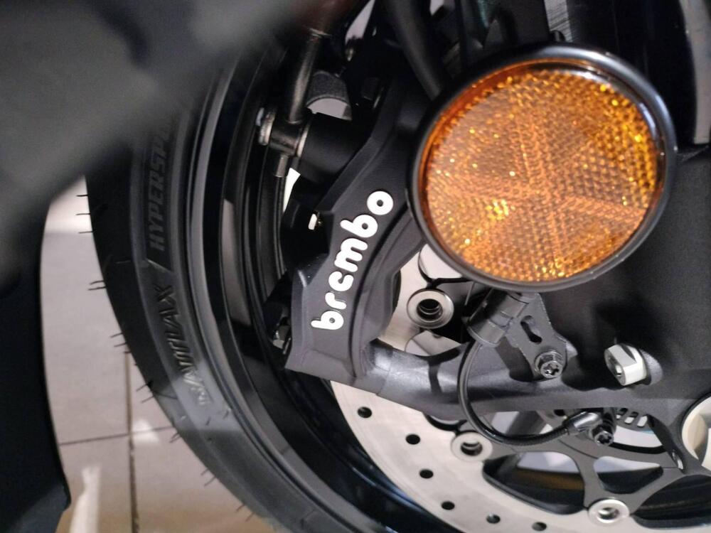 Suzuki GSX 1300 R Hayabusa (2025) (7)