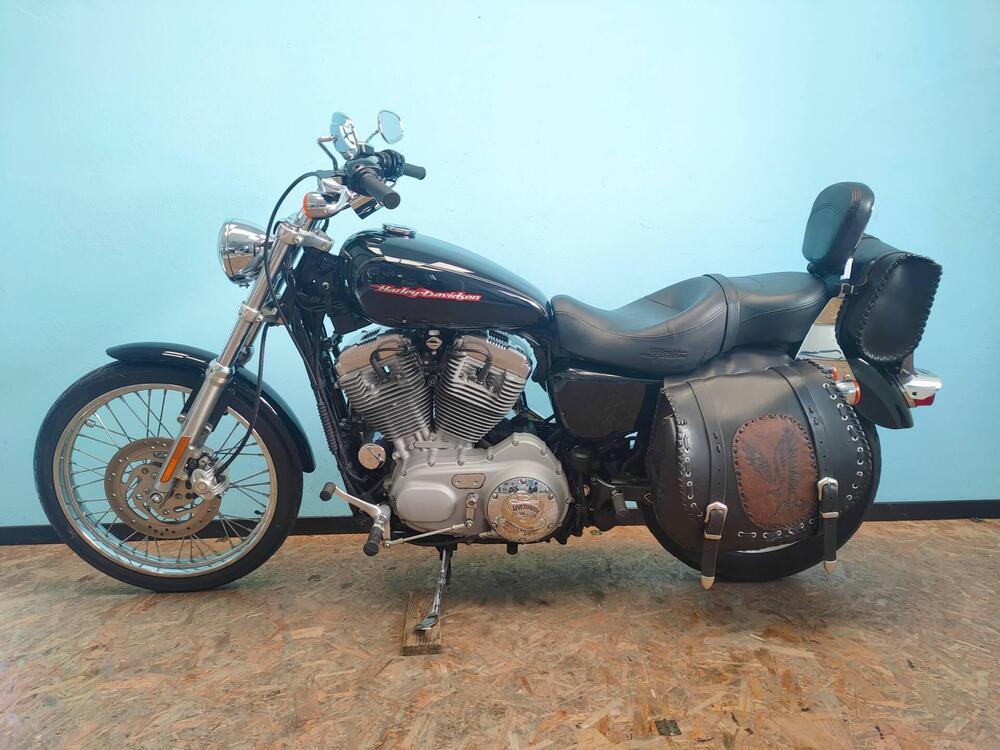 Harley-Davidson 883 Custom (2006 - 07) - XL 883C (4)