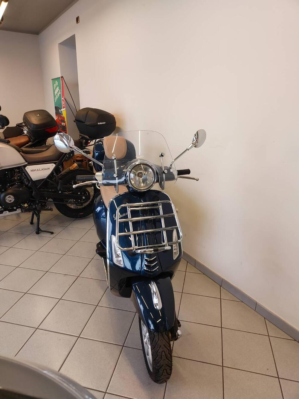 Vespa Primavera 150 3V ie (2014 - 16) (6)