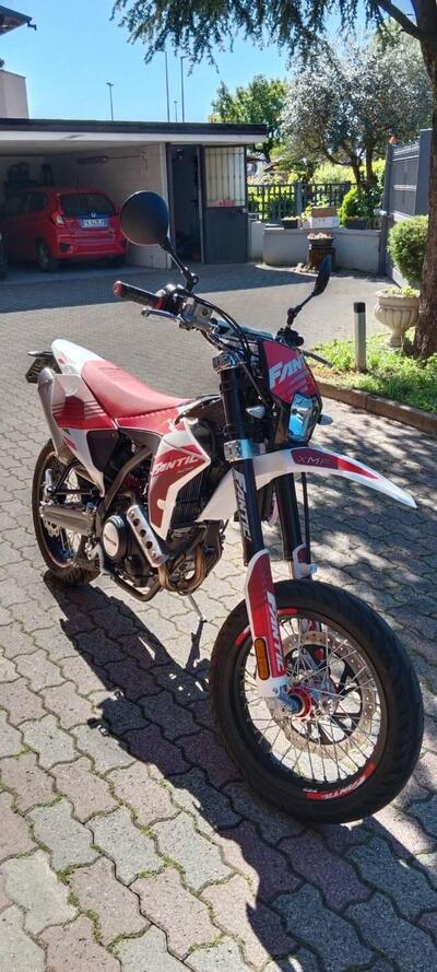 Fantic Motor XMF 125 Motard Performance 4T (2023 - 24) usata