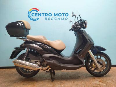 Piaggio Beverly Cruiser 500 usata