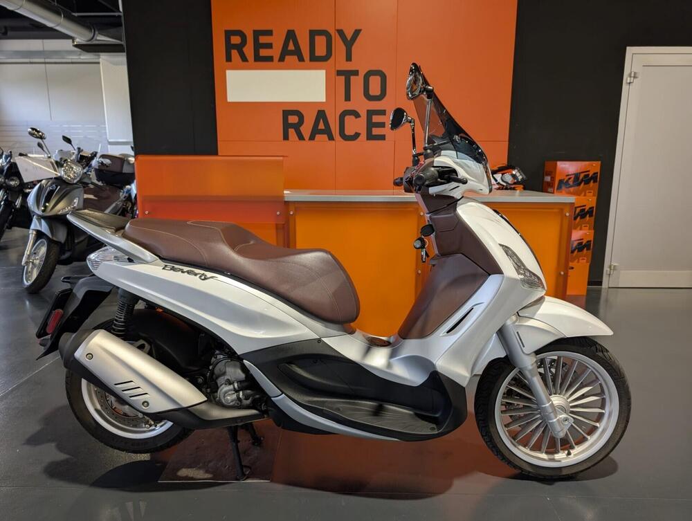 Piaggio Beverly 300 i.e. ABS-ASR (2016 - 20)