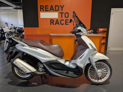 Piaggio Beverly 300 i.e. ABS-ASR (2016 - 20) usata