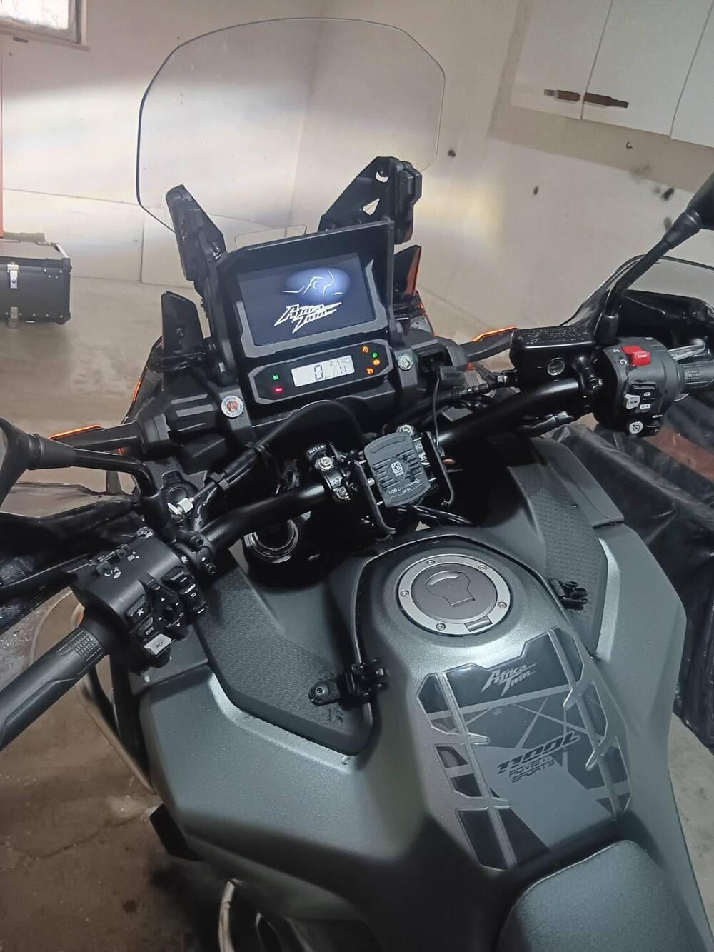 Honda Africa Twin CRF 1100L Adventure Sports DCT Travel Edition (2022 - 23) (4)