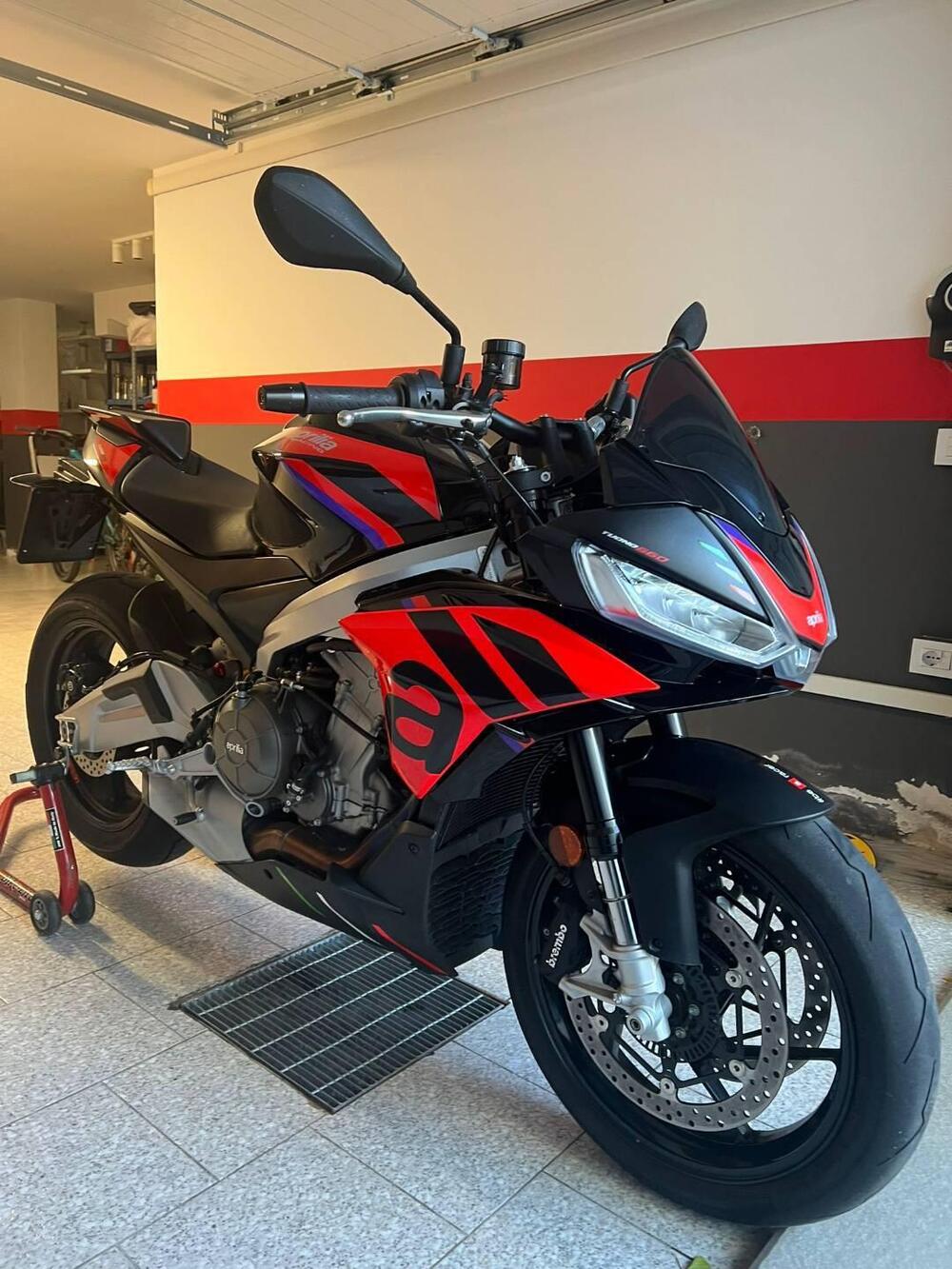 Aprilia Tuono 660 Factory (2022 - 24) (4)