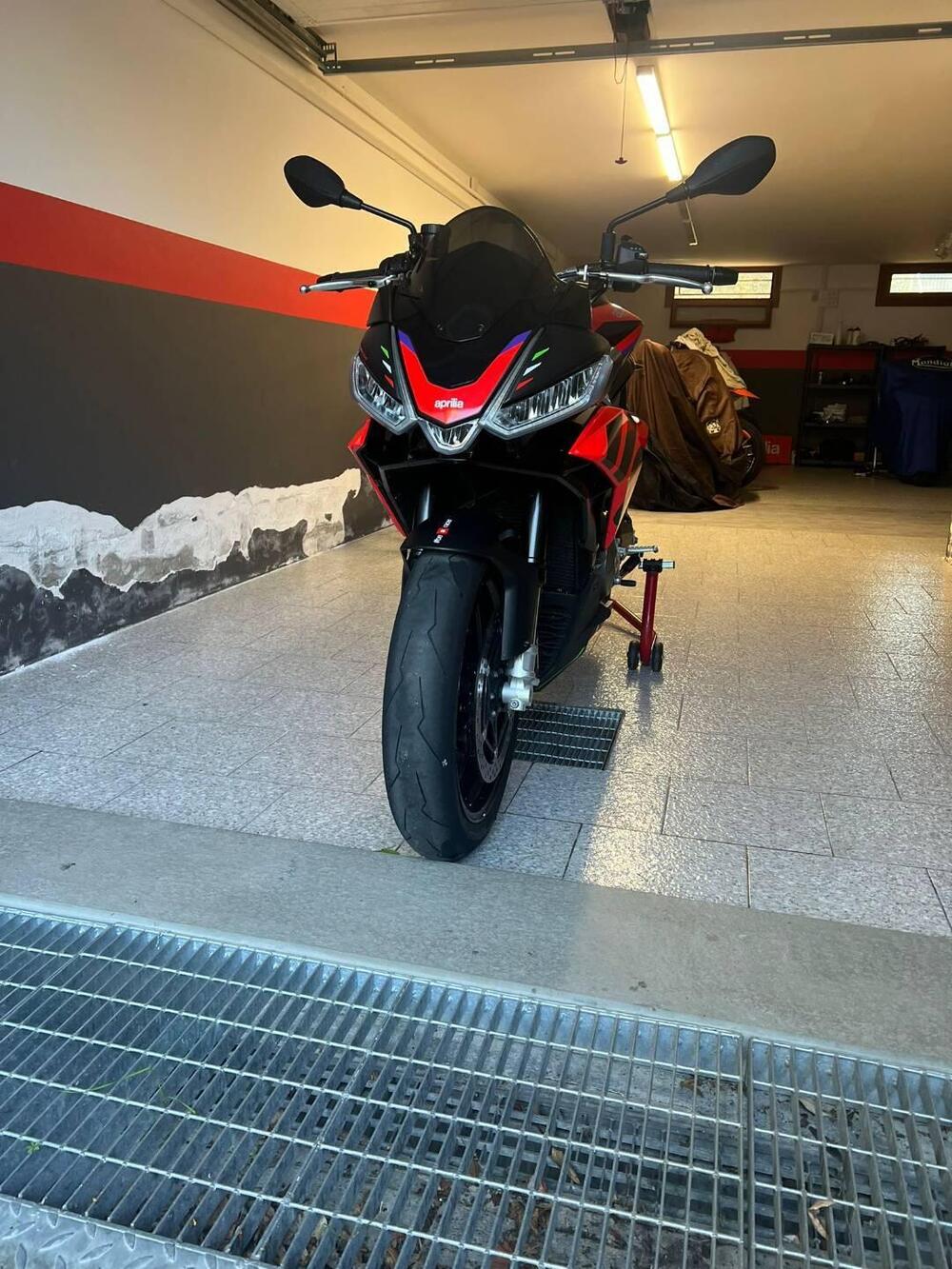 Aprilia Tuono 660 Factory (2022 - 24) (6)