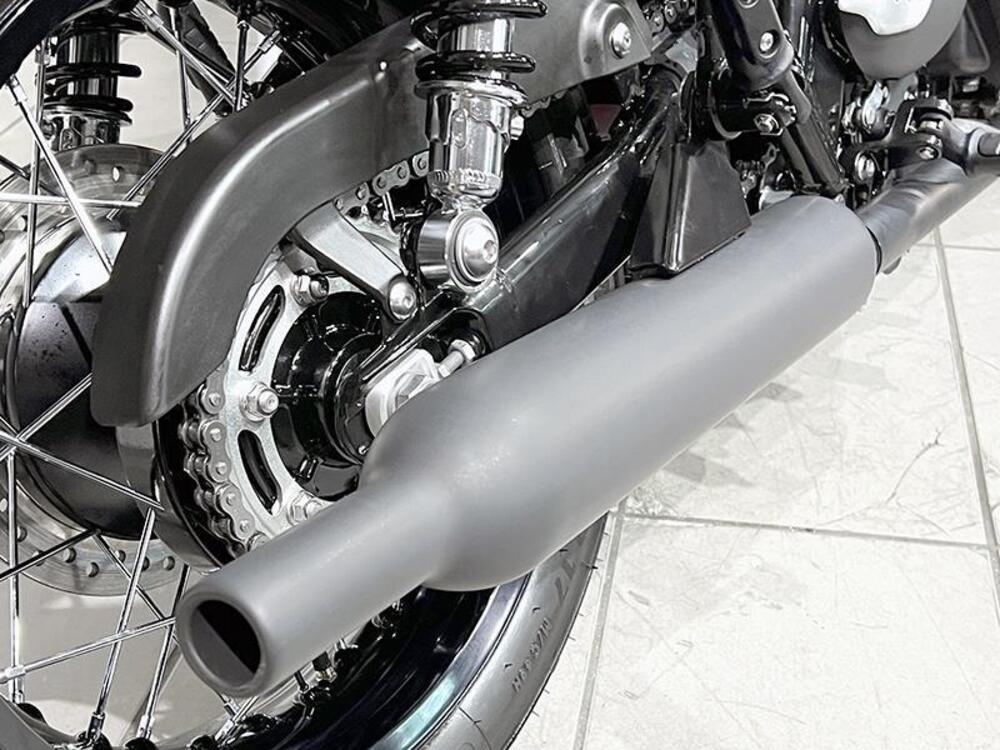 Triumph Bonneville T120 Black (2021 - 25) (4)