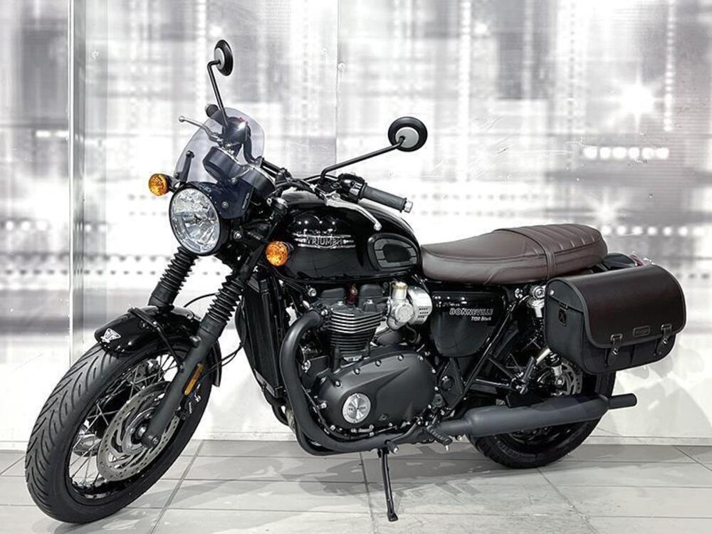 Triumph Bonneville T120 Black (2021 - 25) (7)