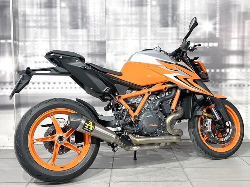 KTM 1290 Super Duke R (2022 - 23) (8)