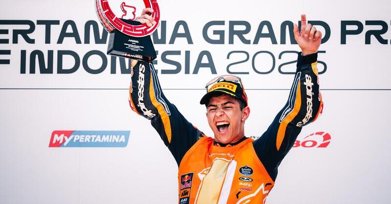 MotoGP 2025. GP dell&#039;Indonesia. Moto3: Jos&eacute; Antonio Rueda vince ed &egrave; campione del mondo! Sul podio Luca Lunetta e Guido Pini