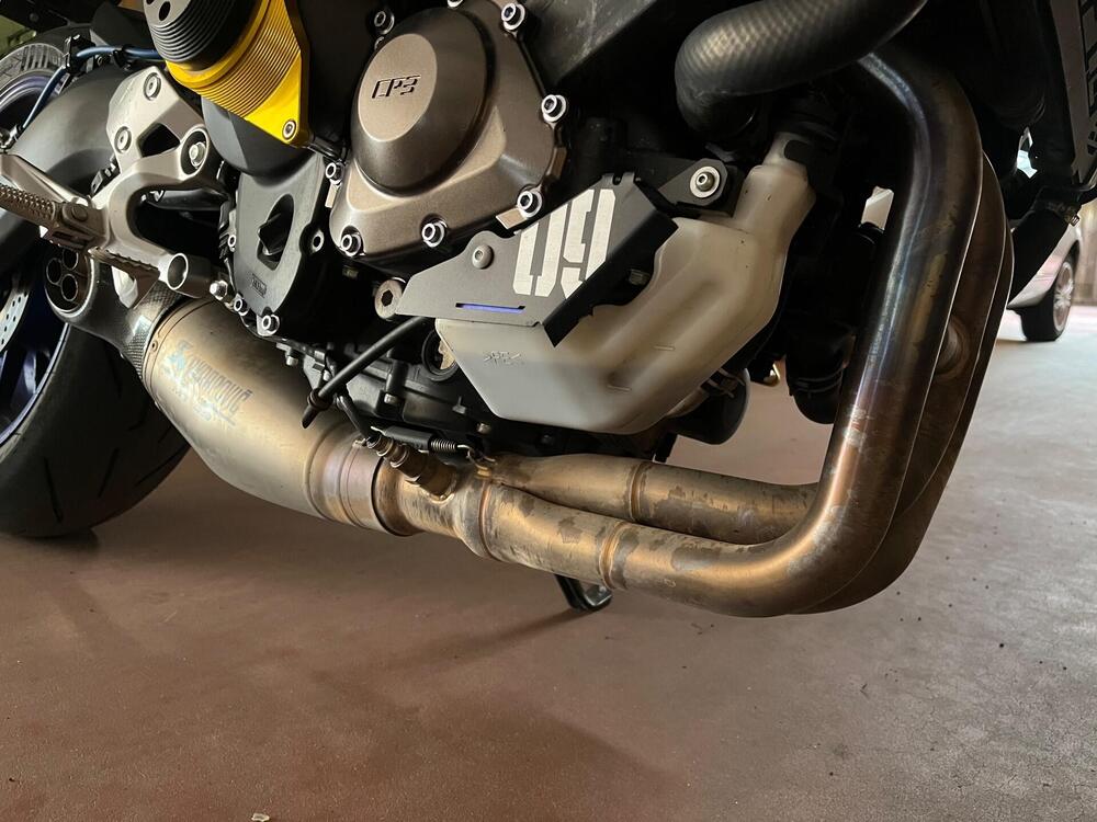 Scarico Akrapovic Yamaha mt-09 (2)