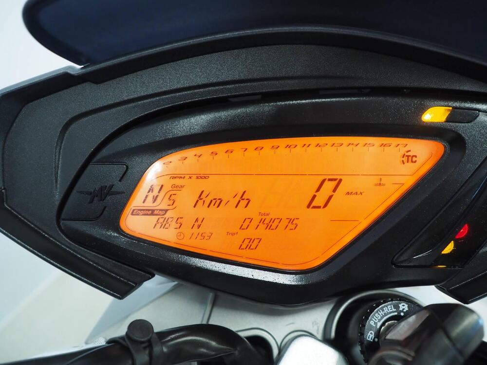 MV Agusta Dragster 800 (2014 - 19) (6)