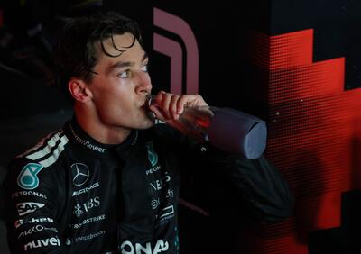 F1, George Russell fa sua Marina Bay: Mercedes ha fatto un lavoro fantastico qui a Singapore