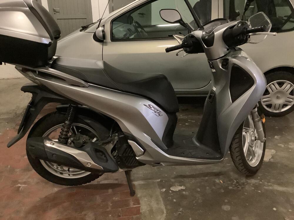 Honda SH 125i (2017 - 19) (3)